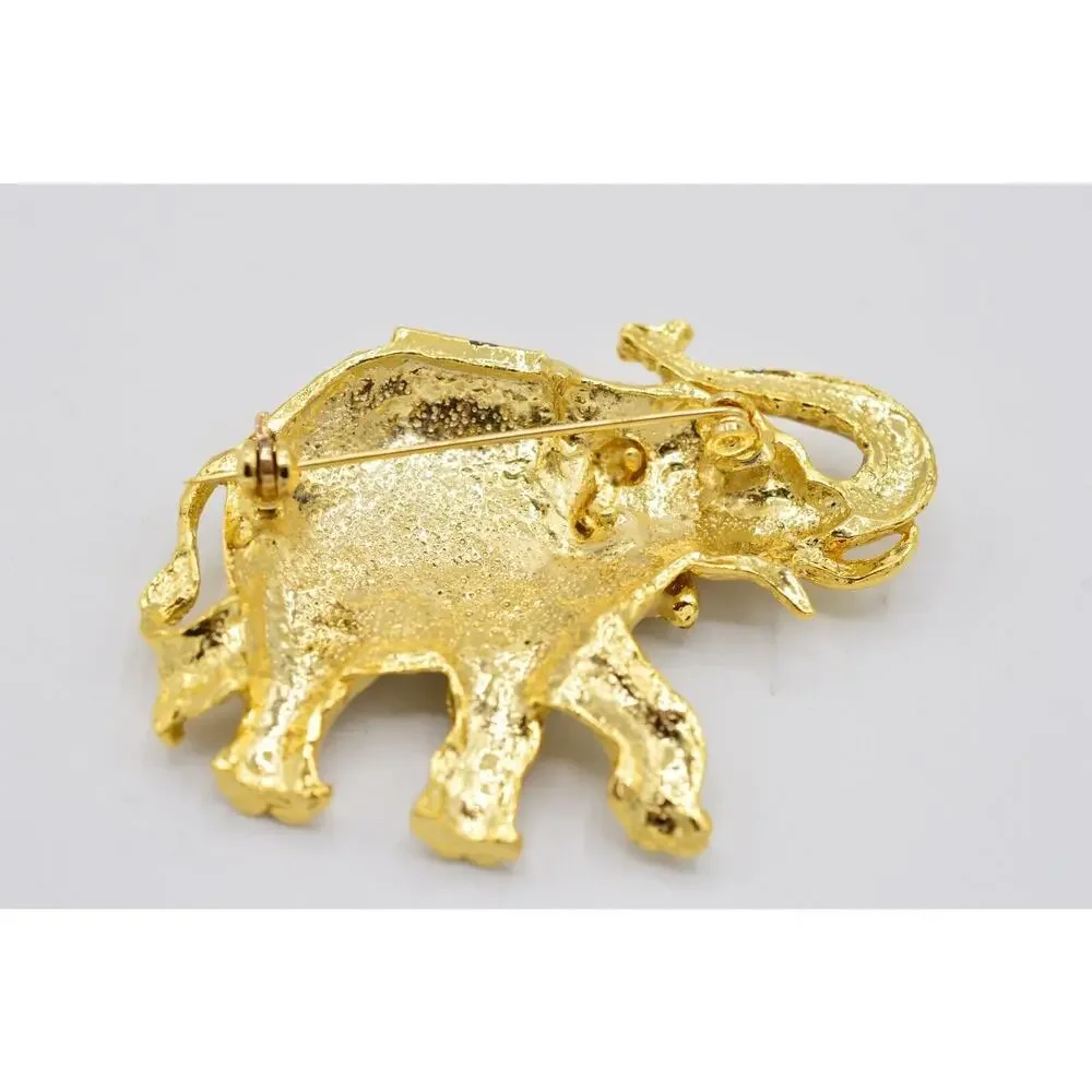 Unbranded stunning pin